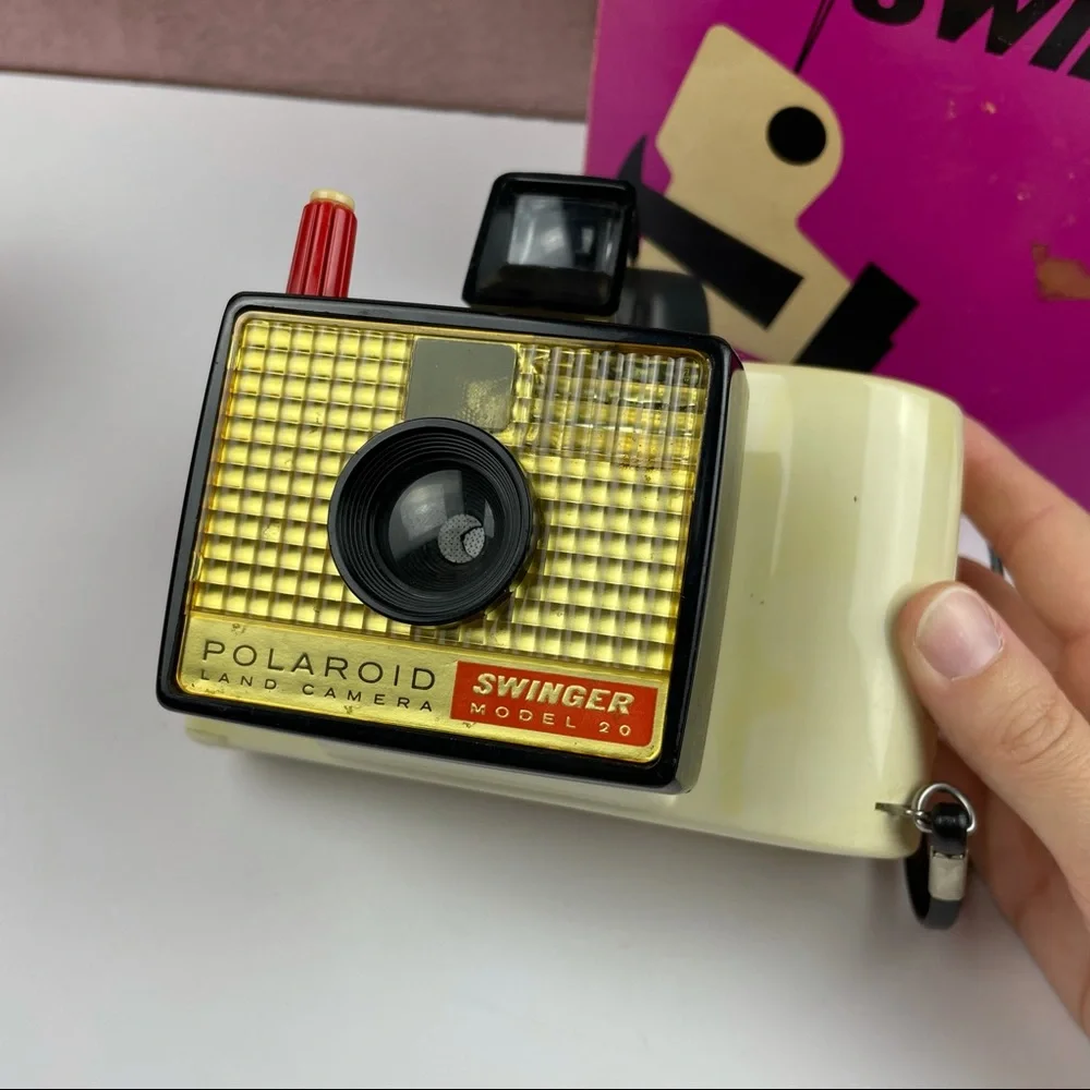Vintage Polaroid The Swinger Land Camera Model 20 With Box